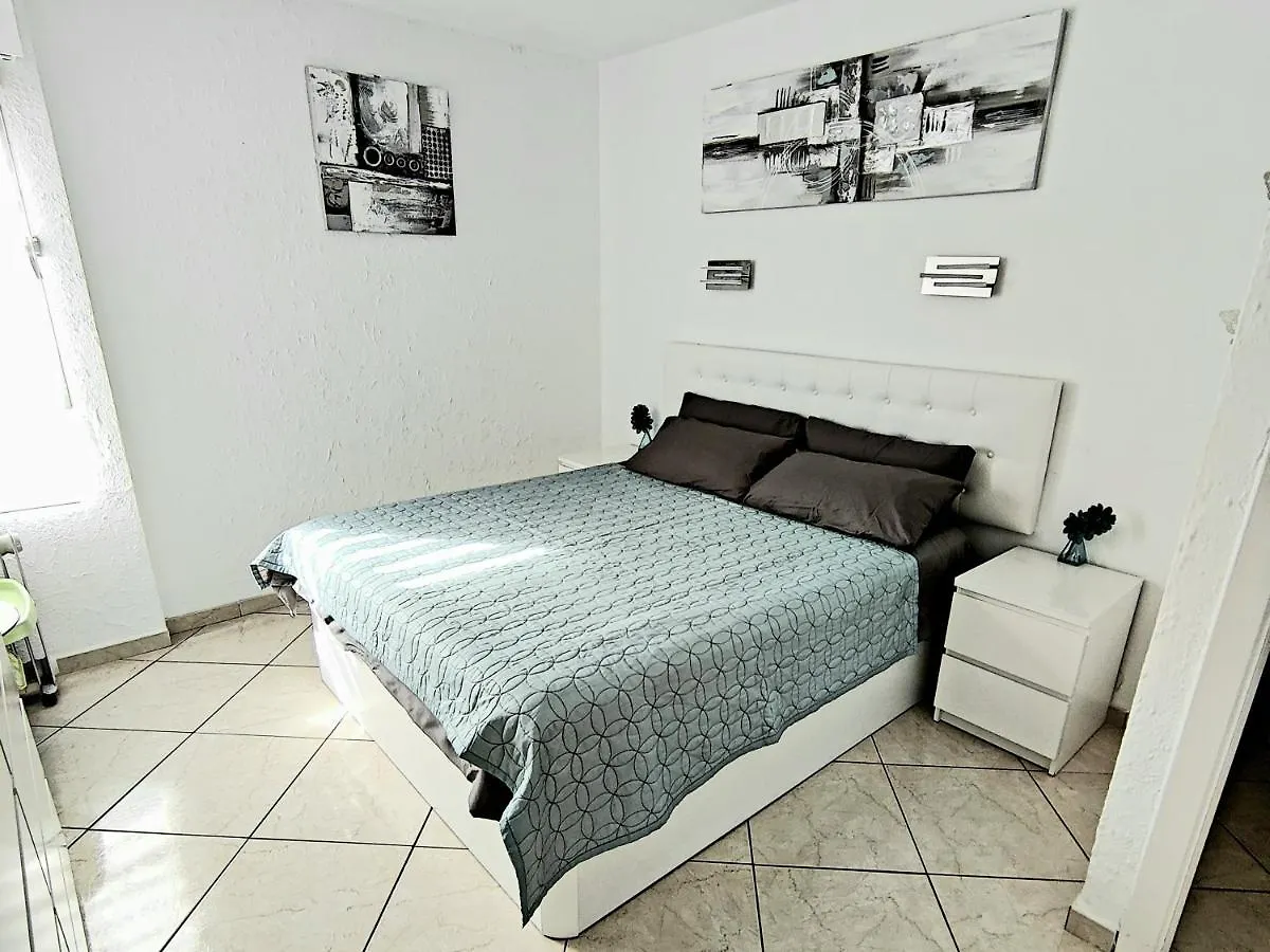 Minerva 1-Bedroom Close To The Beach Park Etc Benalmádena 0*,